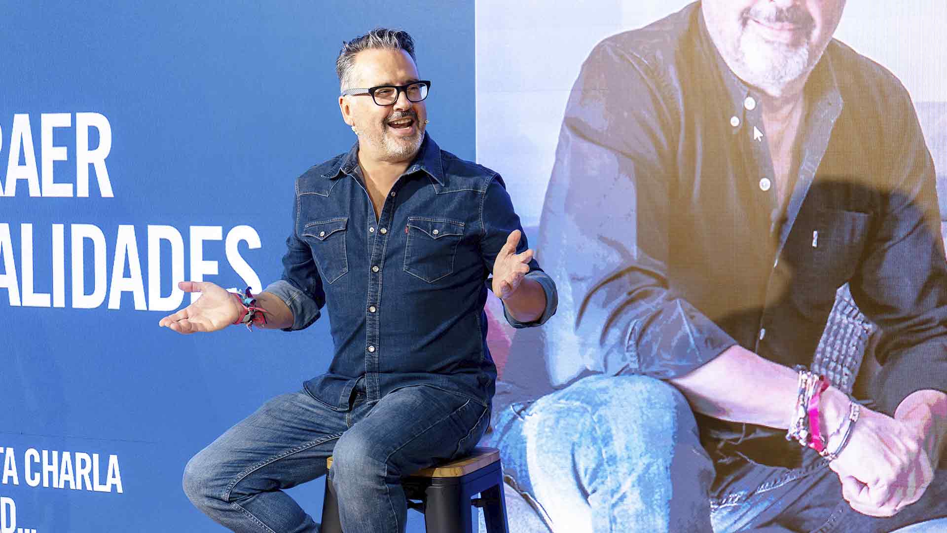 Phil-Gonzalez---Como-atraer-las-casualidades-a-tu-vida